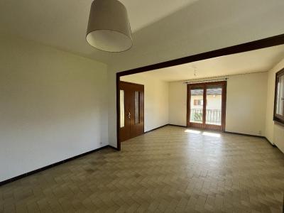 Louer Appartement 118 m2 Thyez