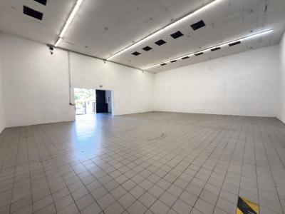 For rent Sainte-clotilde 887 m2 Reunion (97490) photo 1