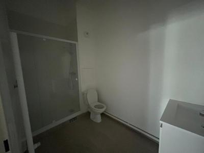 For rent Colombes 2 rooms 40 m2 Hauts de Seine (92700) photo 3