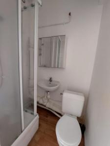 For rent Colombes 1 room 23 m2 Hauts de Seine (92700) photo 3