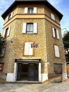 Acheter Commerce Toulon Var