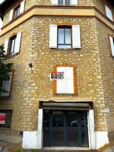 Louer Commerce 420 m2 Toulon