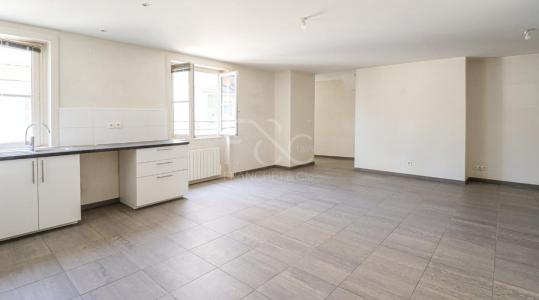 For sale Lyon-2eme-arrondissement 3 rooms 80 m2 Rhone (69002) photo 2