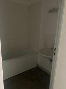 For rent Montbeliard 3 rooms 54 m2 Doubs (25200) photo 2