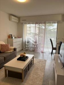 Louer Appartement 23 m2 Mandelieu-la-napoule