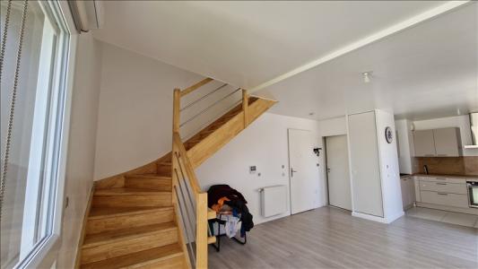 Louer Appartement 67 m2 Acheres