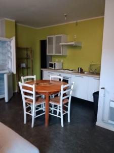 For rent Coutras 2 rooms 45 m2 Gironde (33230) photo 0