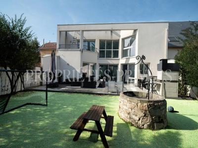 For sale Maisons-alfort 6 rooms 309 m2 Val de Marne (94700) photo 0