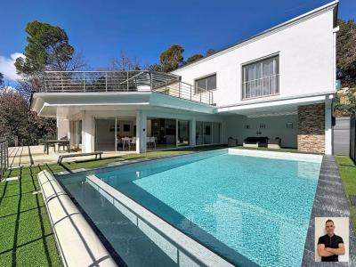 For sale Brignoles 5 rooms 188 m2 Var (83170) photo 1