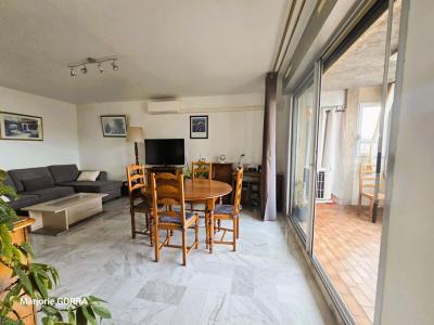 For sale Aubagne 3 rooms 80 m2 Bouches du Rhone (13400) photo 0