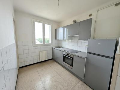 For rent Salon-de-provence 2 rooms 40 m2 Bouches du Rhone (13300) photo 1