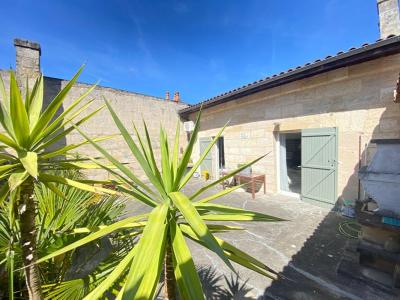 For sale Bordeaux 3 rooms 108 m2 Gironde (33300) photo 0