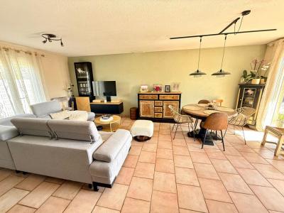 For sale Istres 4 rooms 84 m2 Bouches du Rhone (13800) photo 2