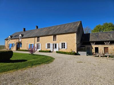 For sale Moulins-sur-yevre 11 rooms 311 m2 Cher (18390) photo 0