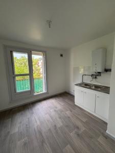 For rent Romans-sur-isere 6 rooms 94 m2 Drome (26100) photo 1