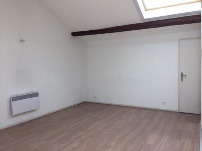 For rent Villeurbanne 3 rooms 40 m2 Rhone (69100) photo 0