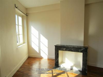 Louer Appartement 77 m2 Lyon-1er-arrondissement