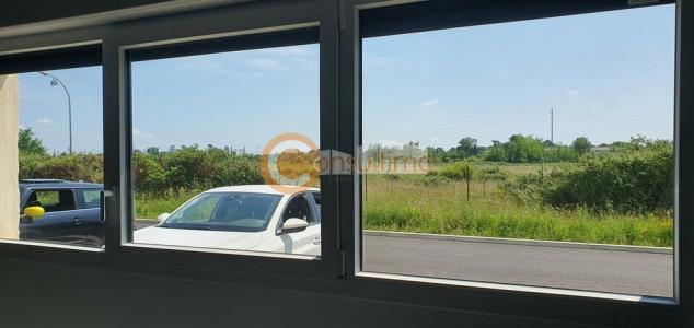 Acheter Commerce 225 m2 Izon