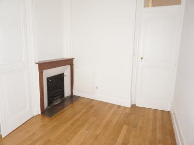 Louer Appartement Lyon-9eme-arrondissement 893 euros