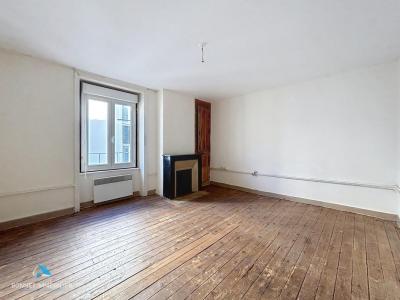 For sale Clermont-ferrand 3 rooms 51 m2 Puy de dome (63000) photo 2