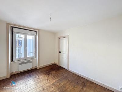For sale Clermont-ferrand 3 rooms 51 m2 Puy de dome (63000) photo 3