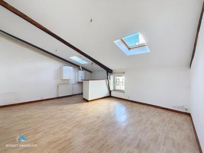 For sale Clermont-ferrand 3 rooms 49 m2 Puy de dome (63000) photo 0