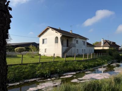 For sale Rang-du-fliers 8 rooms 86 m2 Pas de calais (62180) photo 0