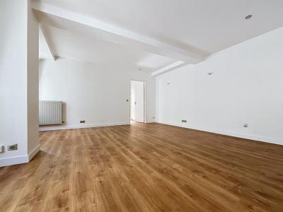 For rent Paris-8eme-arrondissement 2 rooms 47 m2 Paris (75008) photo 2