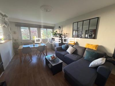 For sale Toulouse 4 rooms 70 m2 Haute garonne (31200) photo 0