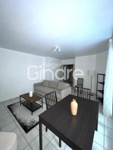 For rent Villeurbanne 2 rooms 51 m2 Rhone (69100) photo 0