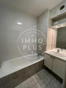 Louer Appartement Cran-gevrier 830 euros