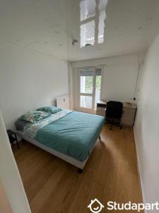 For rent Cergy 1 room 10 m2 Val d'Oise (95000) photo 2