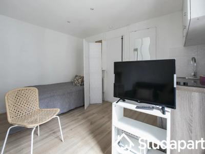 For rent Paris-10eme-arrondissement 1 room 17 m2 Paris (75010) photo 3
