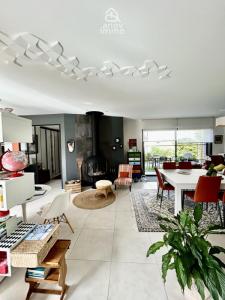 Acheter Maison Saint-yrieix-sur-charente 629800 euros