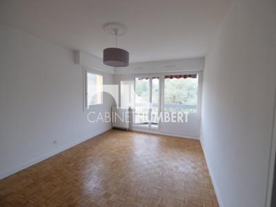 Louer Appartement 50 m2 Saint-etienne