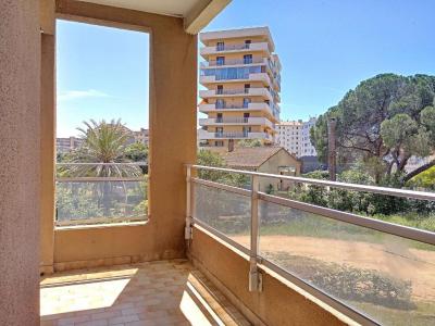 Louer Appartement 83 m2 Ajaccio