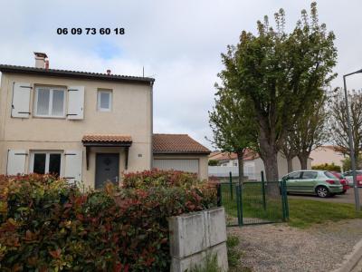 For sale Gannat 4 rooms 84 m2 Allier (03800) photo 0