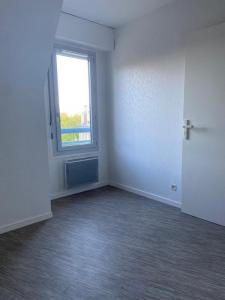 For rent Moulins 3 rooms 71 m2 Allier (03000) photo 2