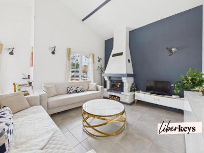 For sale Abzac 6 rooms 133 m2 Gironde (33230) photo 0