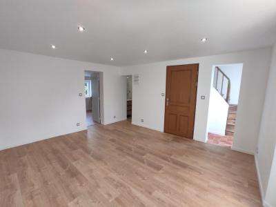 For rent Bauge 3 rooms 62 m2 Maine et loire (49150) photo 0