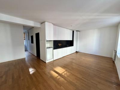 For sale Nantes 2 rooms 49 m2 Loire atlantique (44100) photo 1