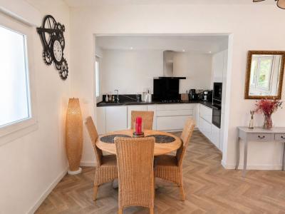 For sale PROCHE CENTRE ET PLAGES 5 rooms 100 m2 Cotes d'armor (22700) photo 4