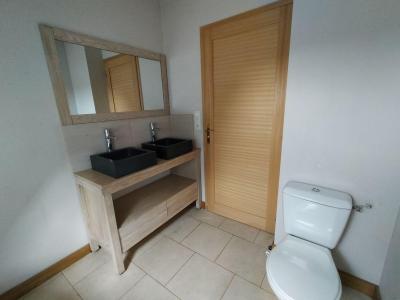 For rent 6 rooms 125 m2 Mayenne (53700) photo 4