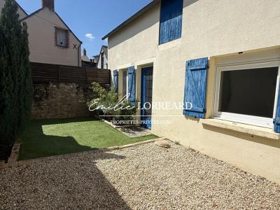For sale Connerre 5 rooms 101 m2 Sarthe (72160) photo 0