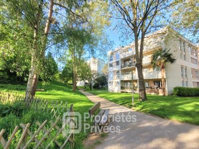 For sale Ulis 4 rooms 84 m2 Essonne (91940) photo 1
