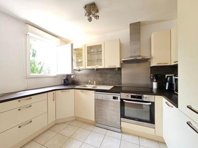 Acheter Appartement 80 m2 Marines