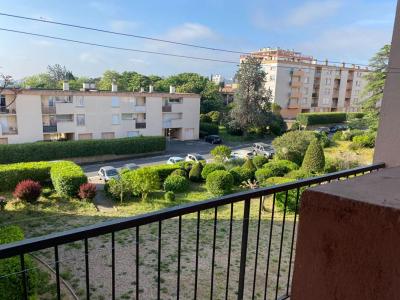 Acheter Appartement 60 m2 Beziers