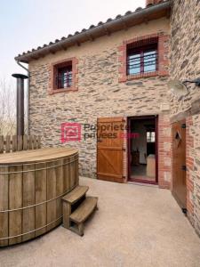 For sale Beaupreau 9 rooms 204 m2 Maine et loire (49600) photo 0