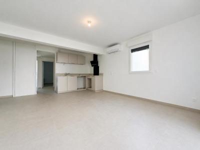 For rent Pennes-mirabeau 3 rooms 60 m2 Bouches du Rhone (13170) photo 3