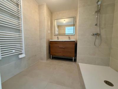 For rent Pennes-mirabeau 3 rooms 60 m2 Bouches du Rhone (13170) photo 4